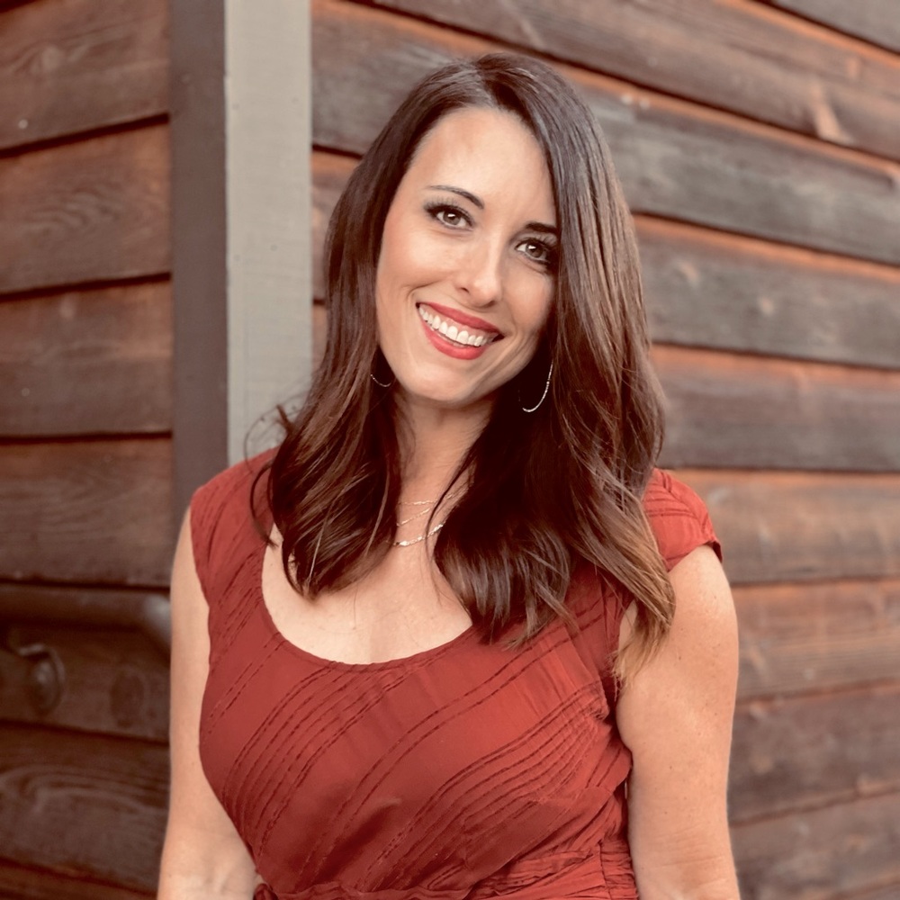 Meet your Posher, Chrissy